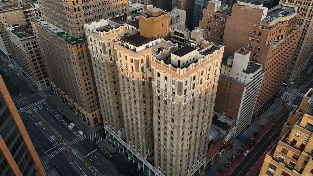 4 Park Avenue